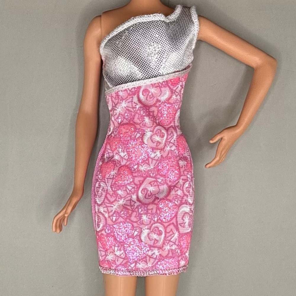 Mattel Barbie Pink Heart Print One Shoulder Dress Silver Fashion Doll Outfit